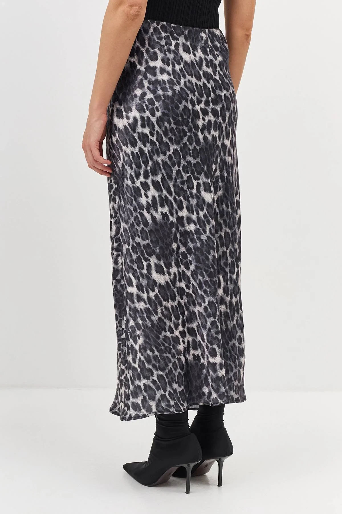 Юбка с анималистичным принтом, 44