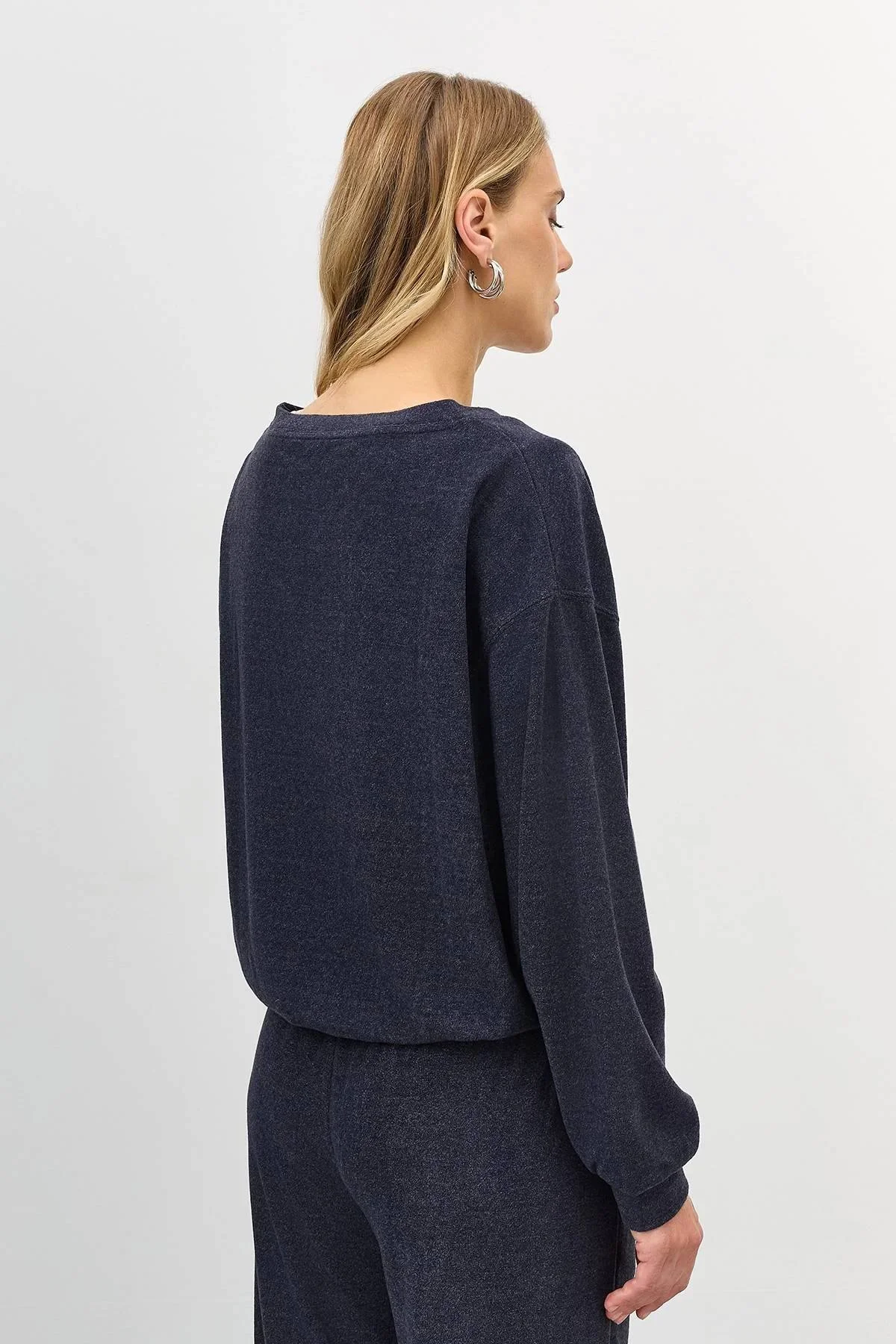 Джемпер с имитацией многослойност, 50