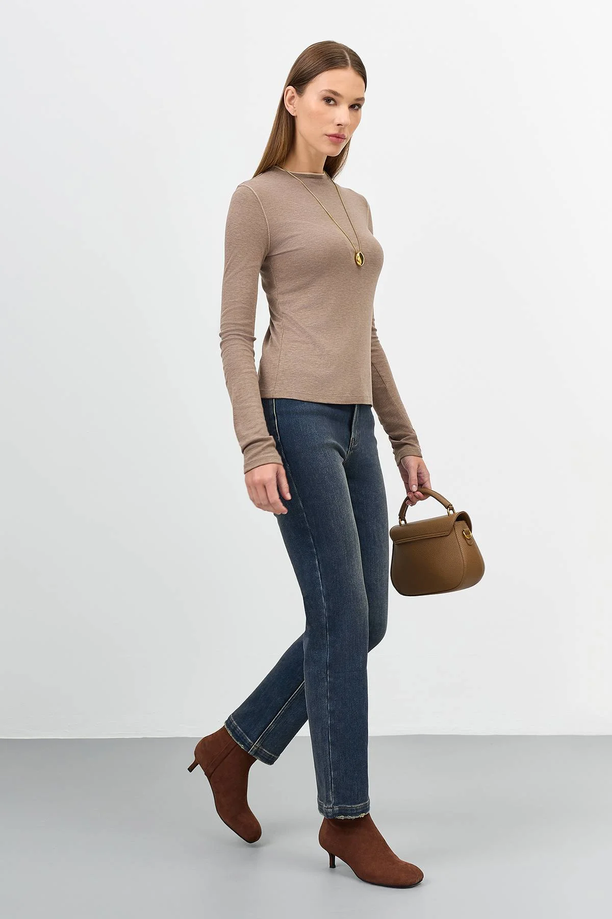 Утепленные джинсы со спандексом деликатной варкой, 48