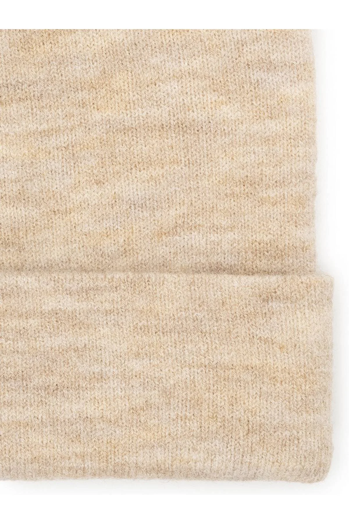 Шапка бежевая, меланж