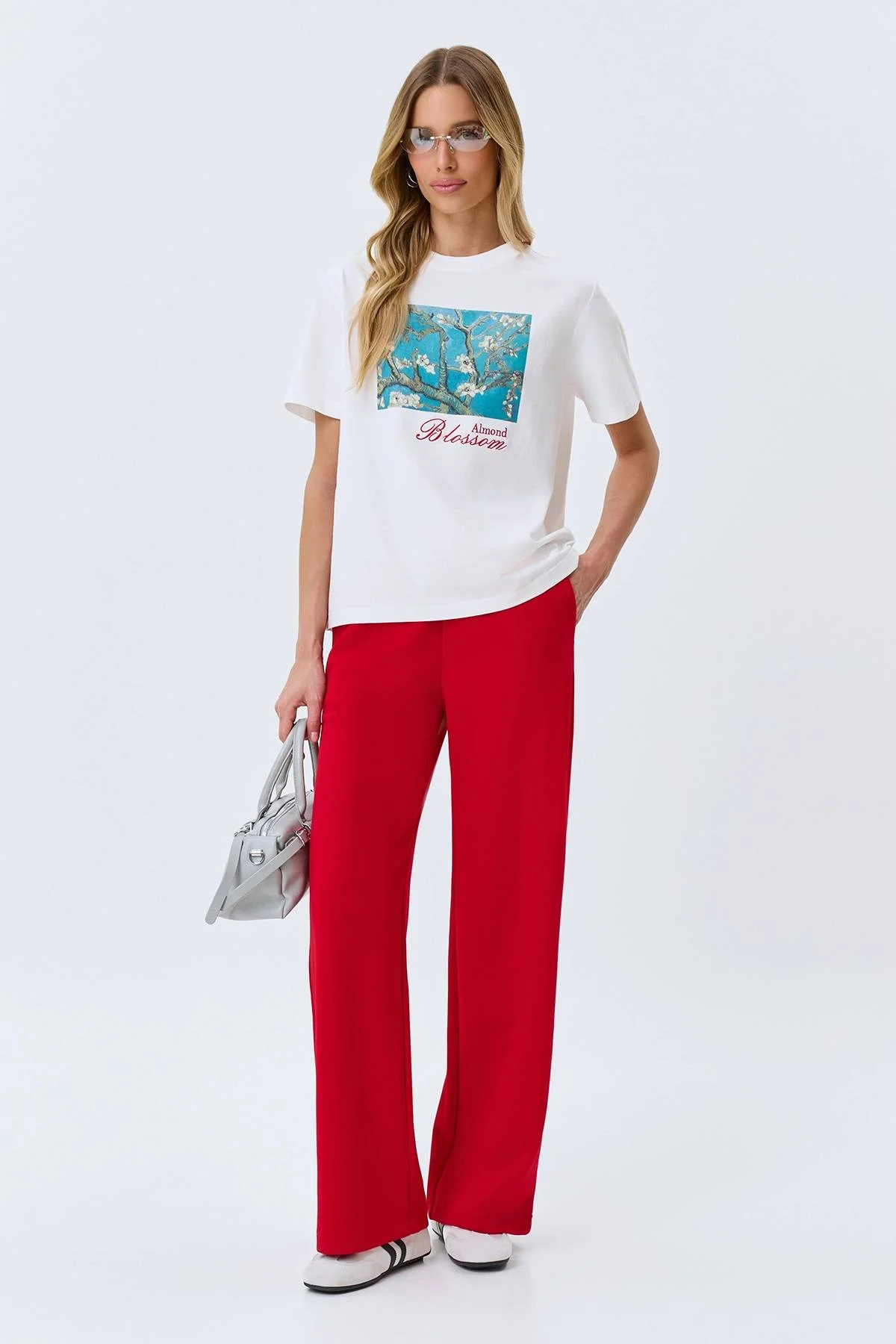 Oversize футболка с вышивкой и принтом, 42