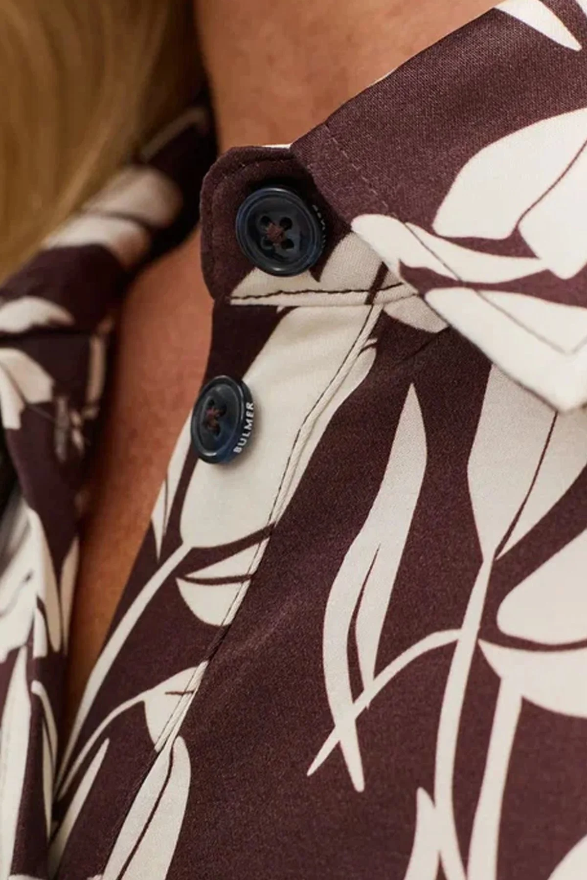 Блузка в цветочный принт с коротким рукавом, 54р