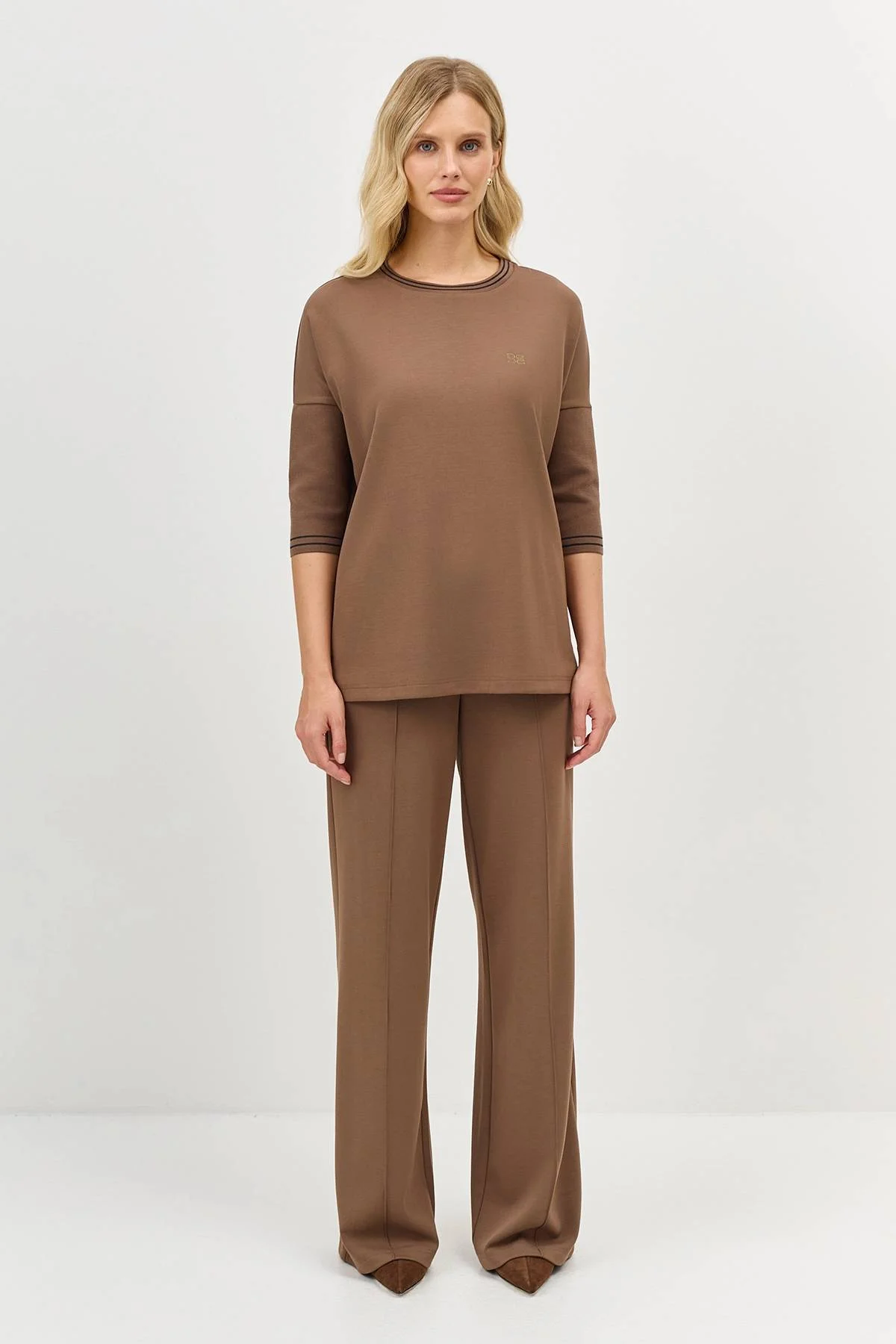 Лимитированная серия свободный джемпер в цвете Мокко с ремнем, 44