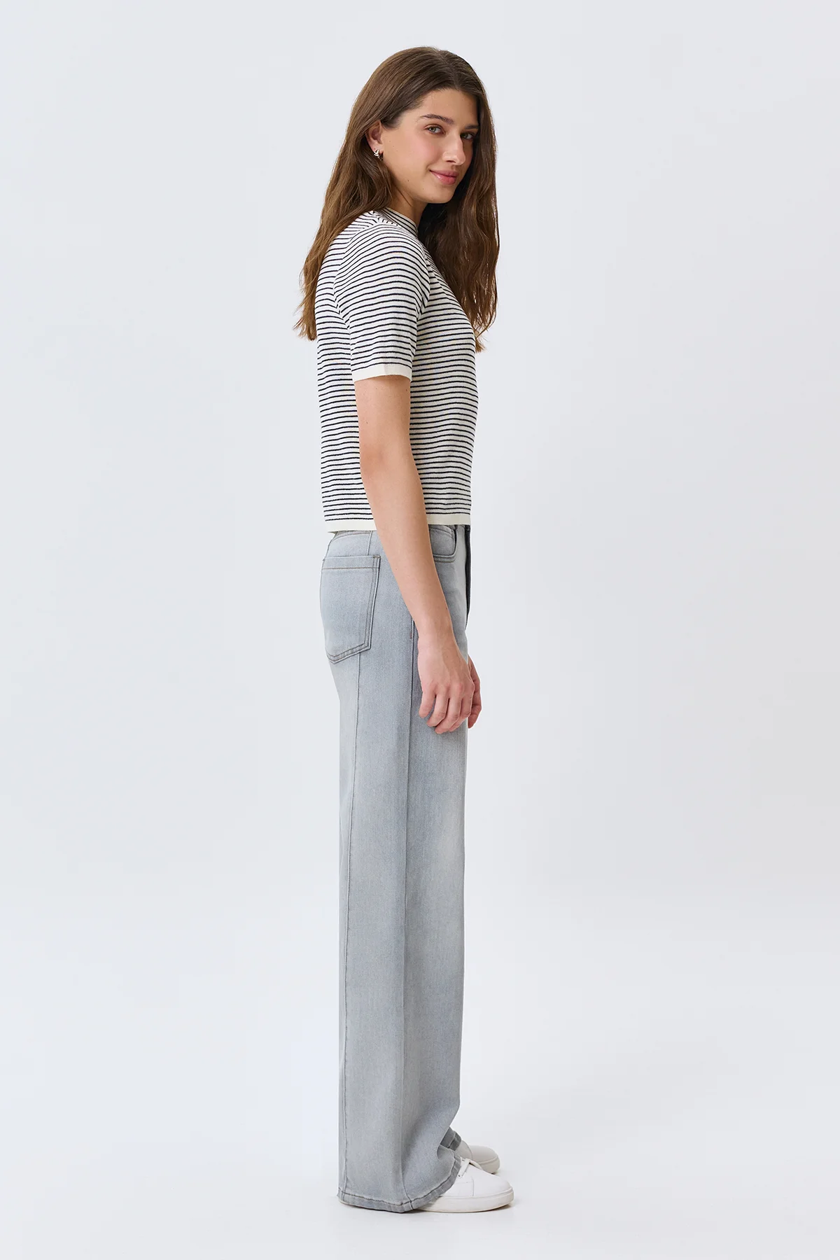 Джемпер в тонкую полоску, 44