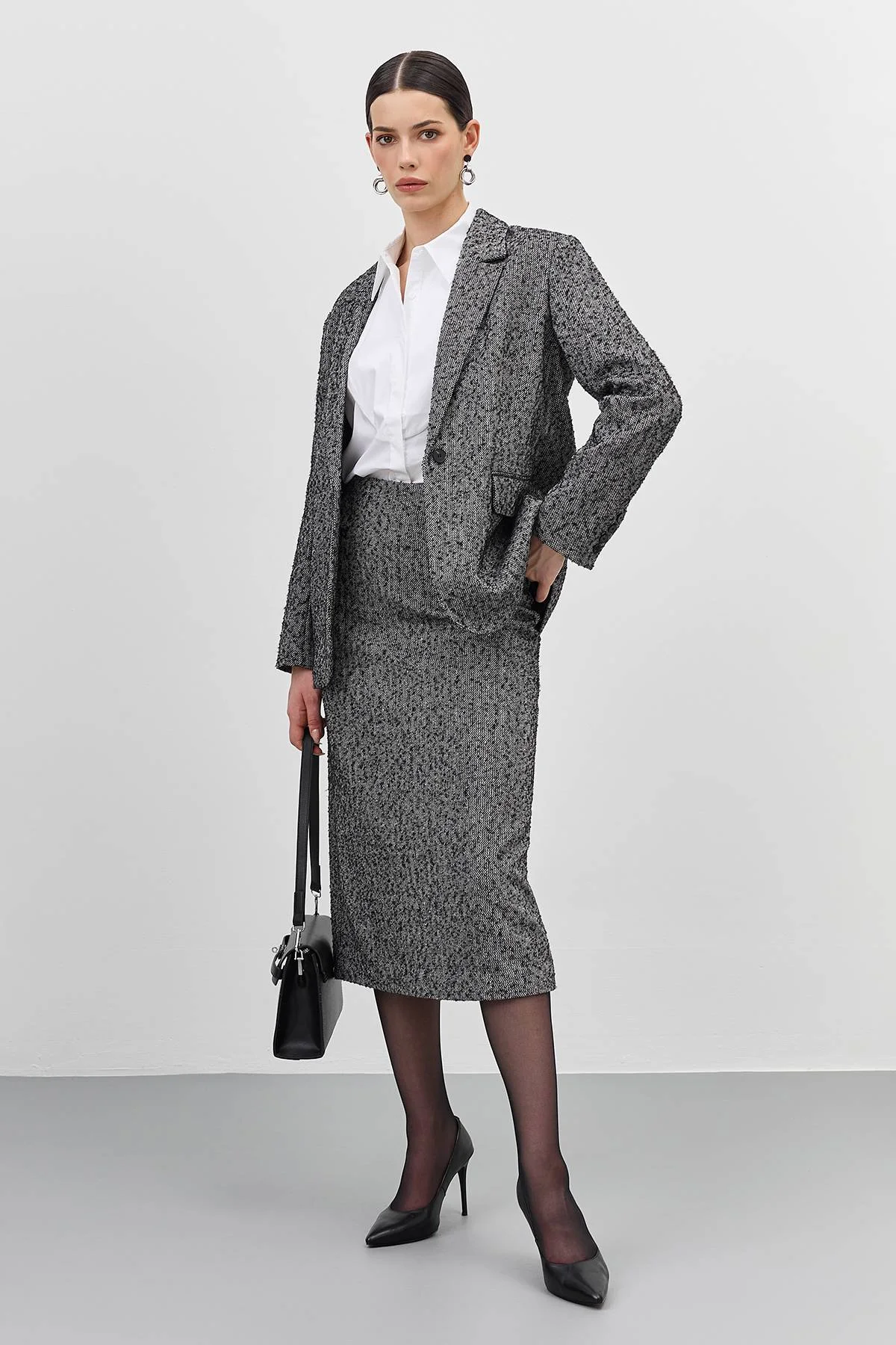 Прямая юбка из твида, 48