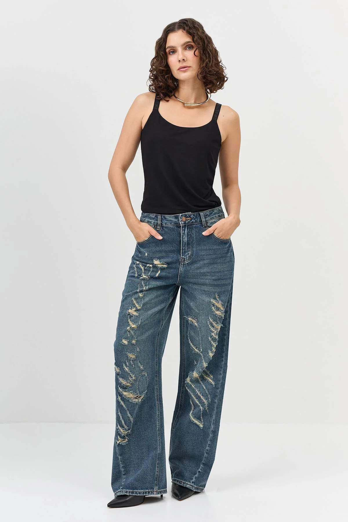 Топ с брендированными бретелями, 34