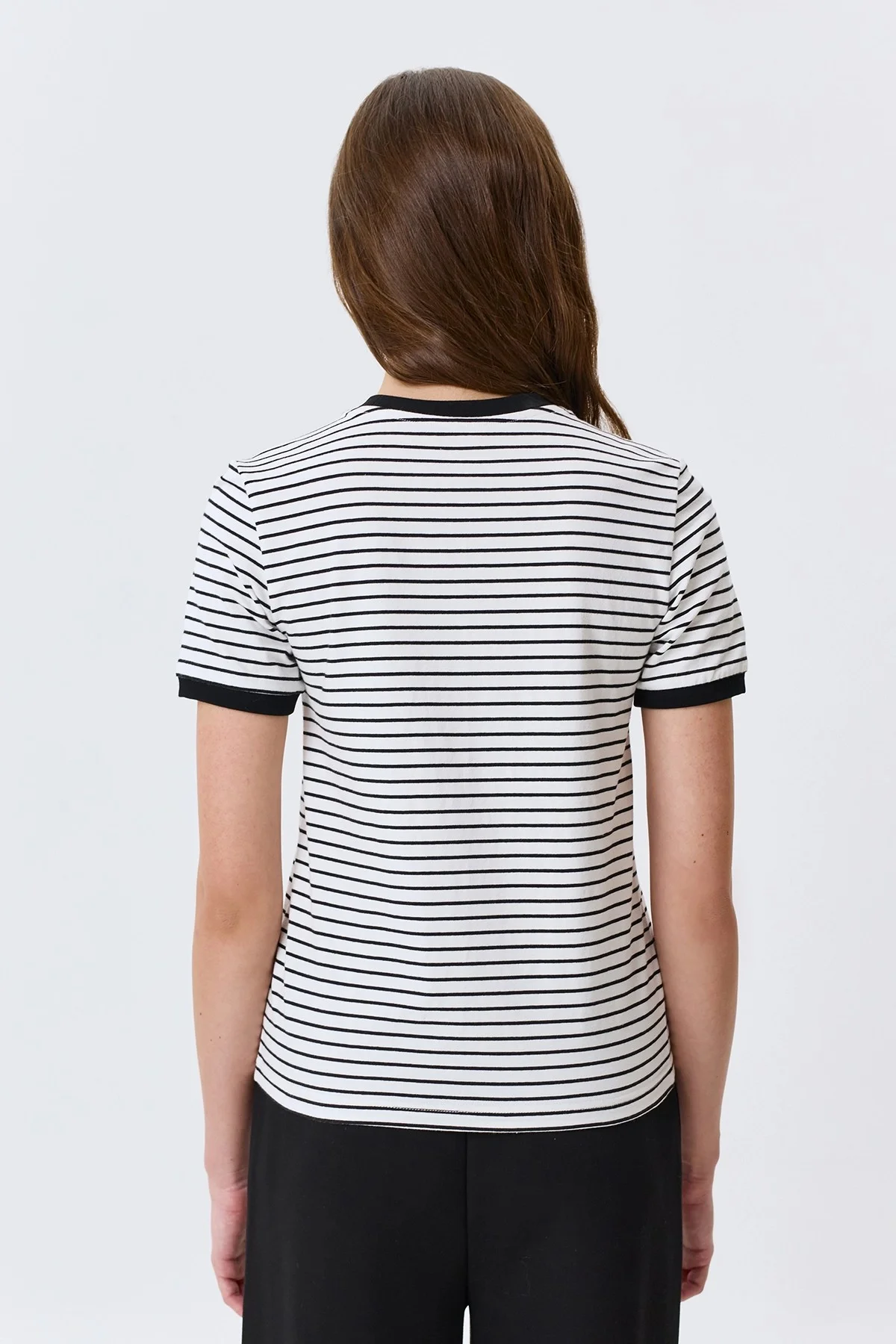 Футболка в полоску с вышивкой, 46