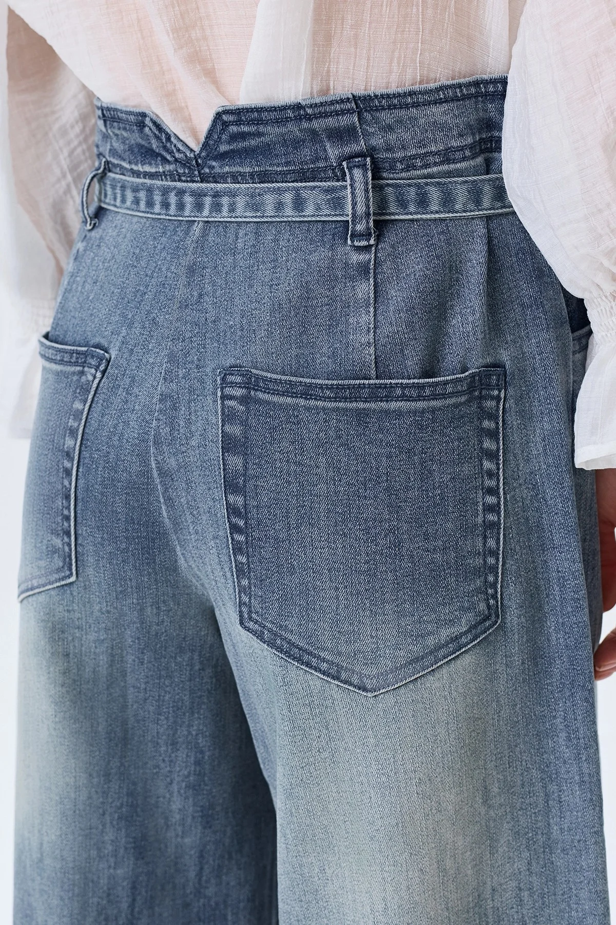 Широкие джинсы в стиле "Бохо", 44