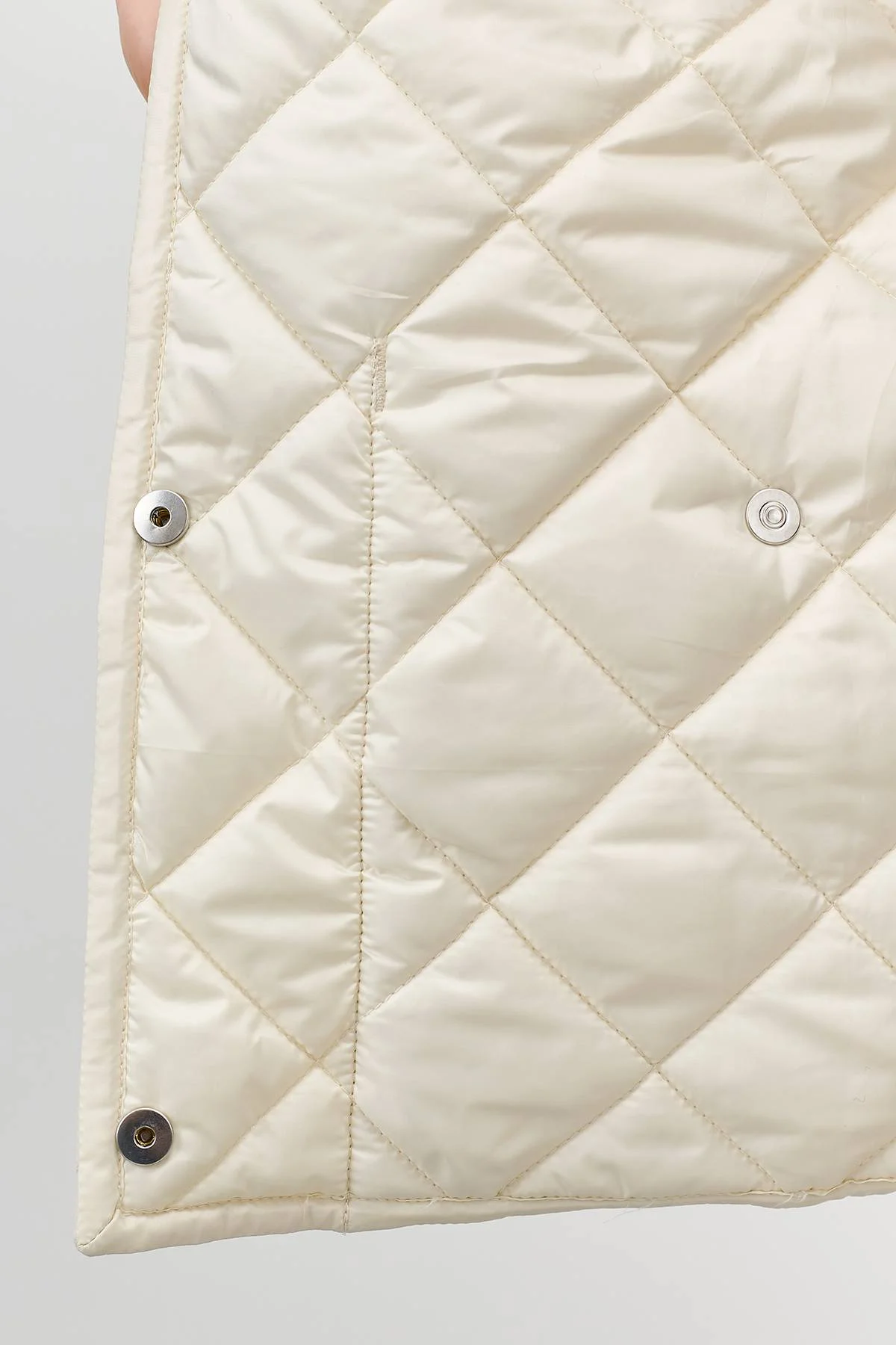 Лимитированная серия светло-бежевая куртка с палантином, 48