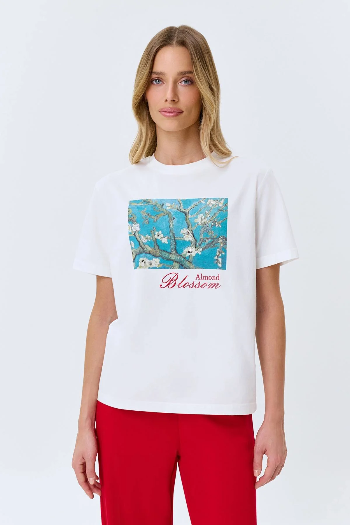 Oversize футболка с вышивкой и принтом, 52