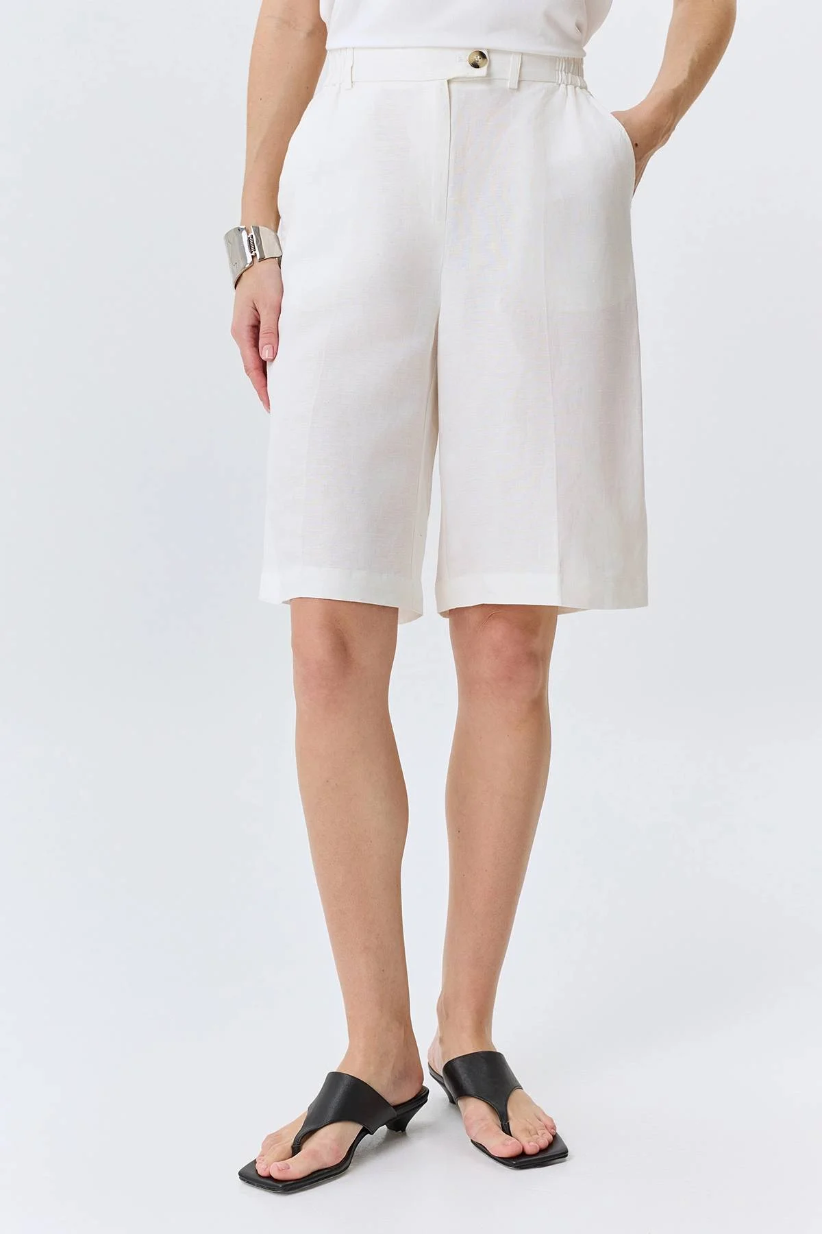 Шорты-бермуды из смесового льна, 46