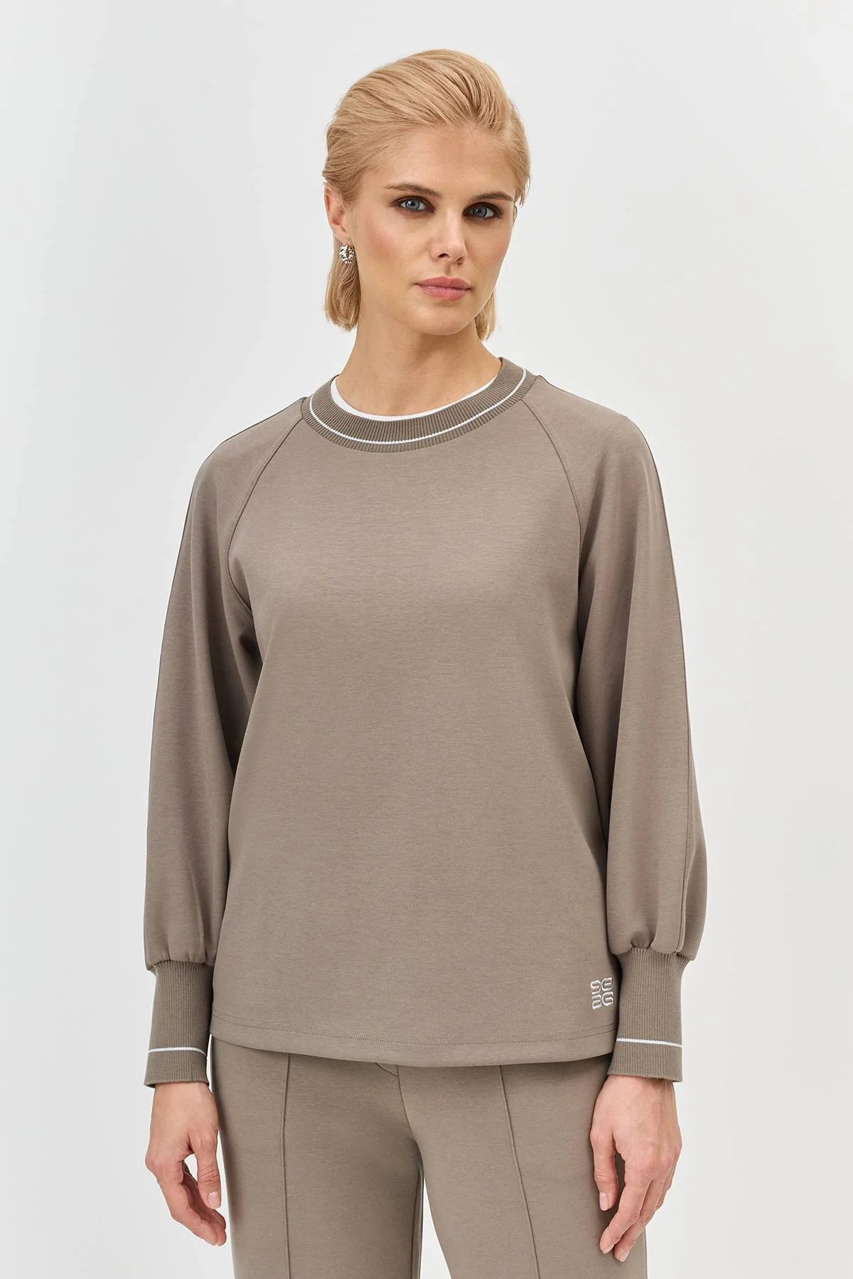 Лимитированная серия джемпер из хлопкового джерси с палантином, 46