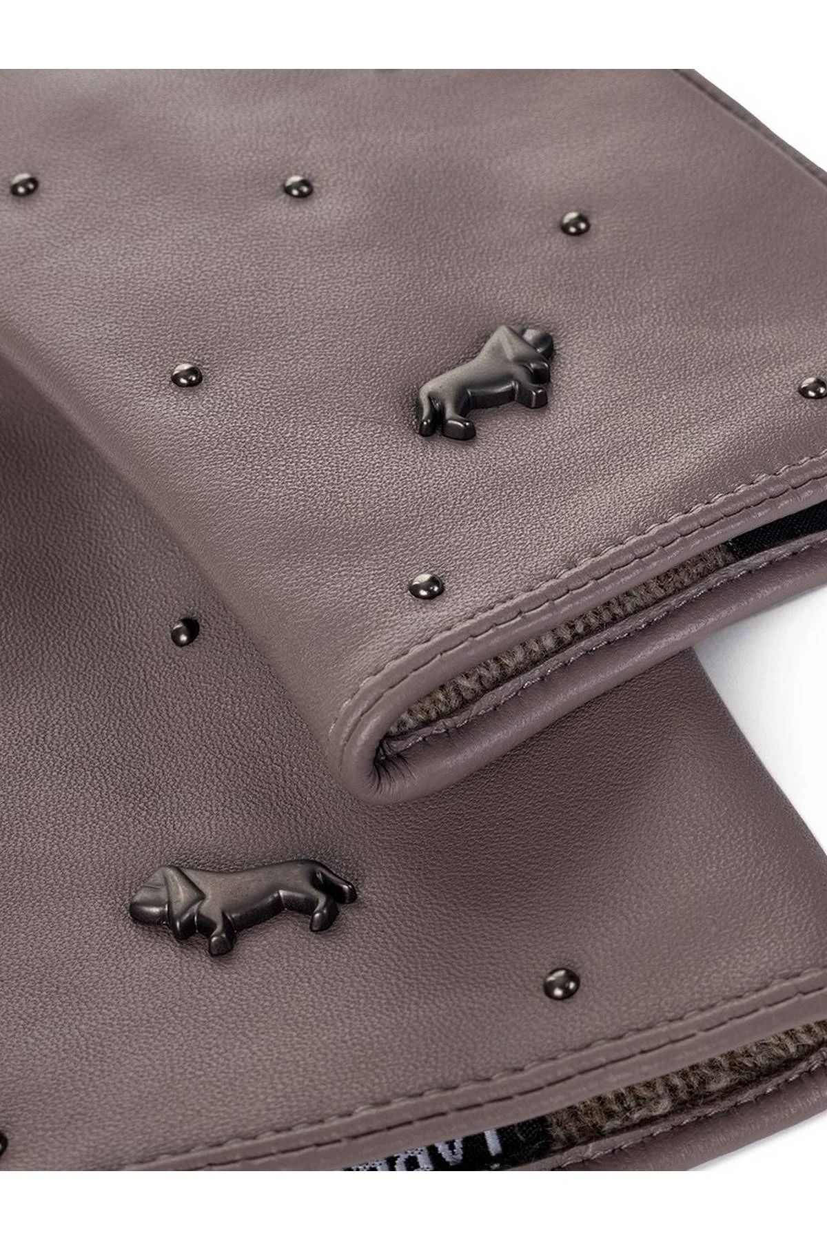 Перчатки черные, 8,5