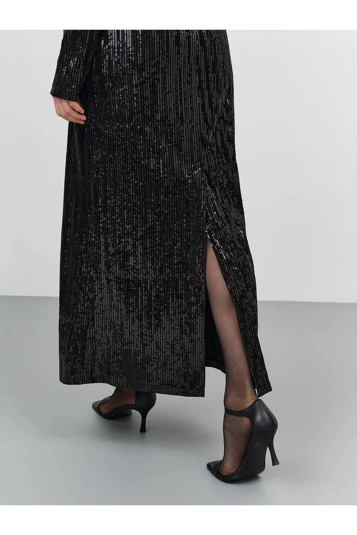 Лимитированная серия элегантное черное  вечернее платье и ремень, 44