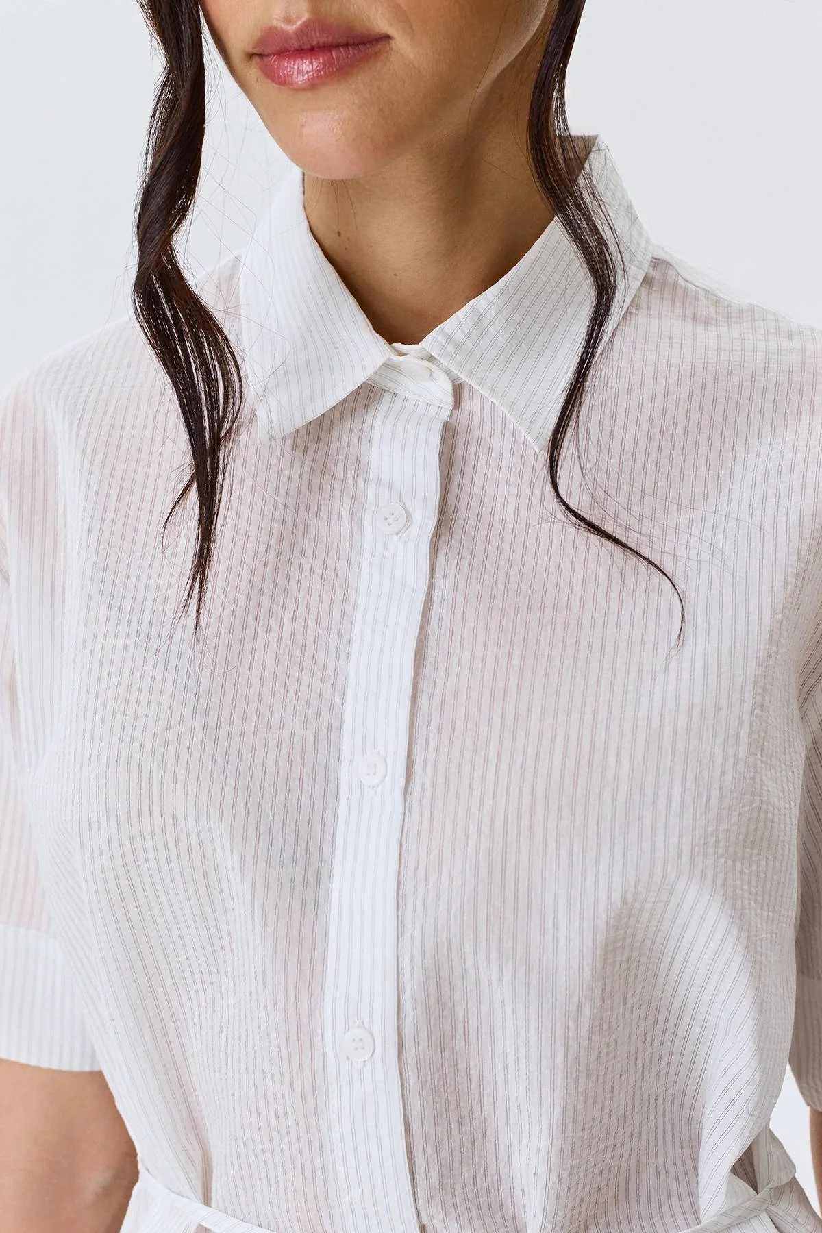 Блузка с вырезом на спине, 48