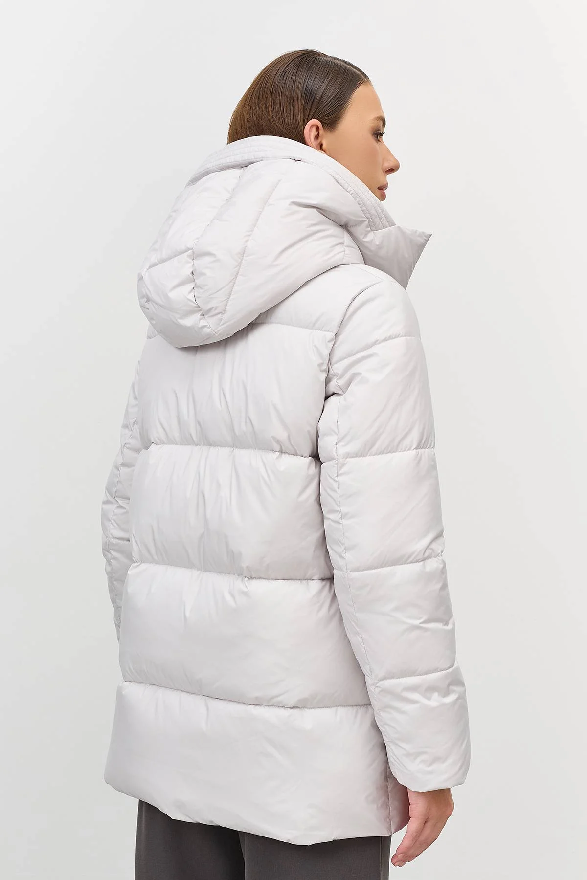 Лимитированная серия светлая удлиненная куртка с трикотажными манжетами с палантином, 44