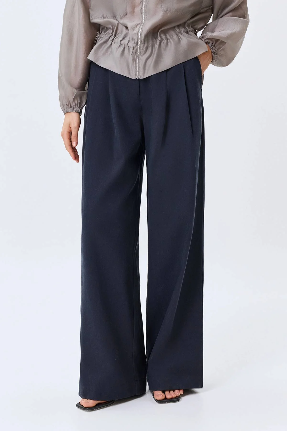 Широкие брюки из тенселя, 44