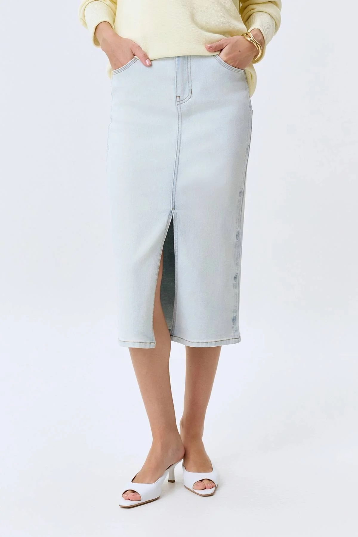 Джинсовая юбка с деликатными лампасами, 46