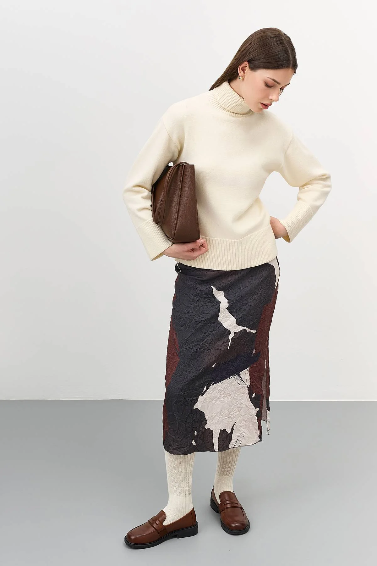 Лимитированная серия джемпер с воротником гольф и ремень, 52