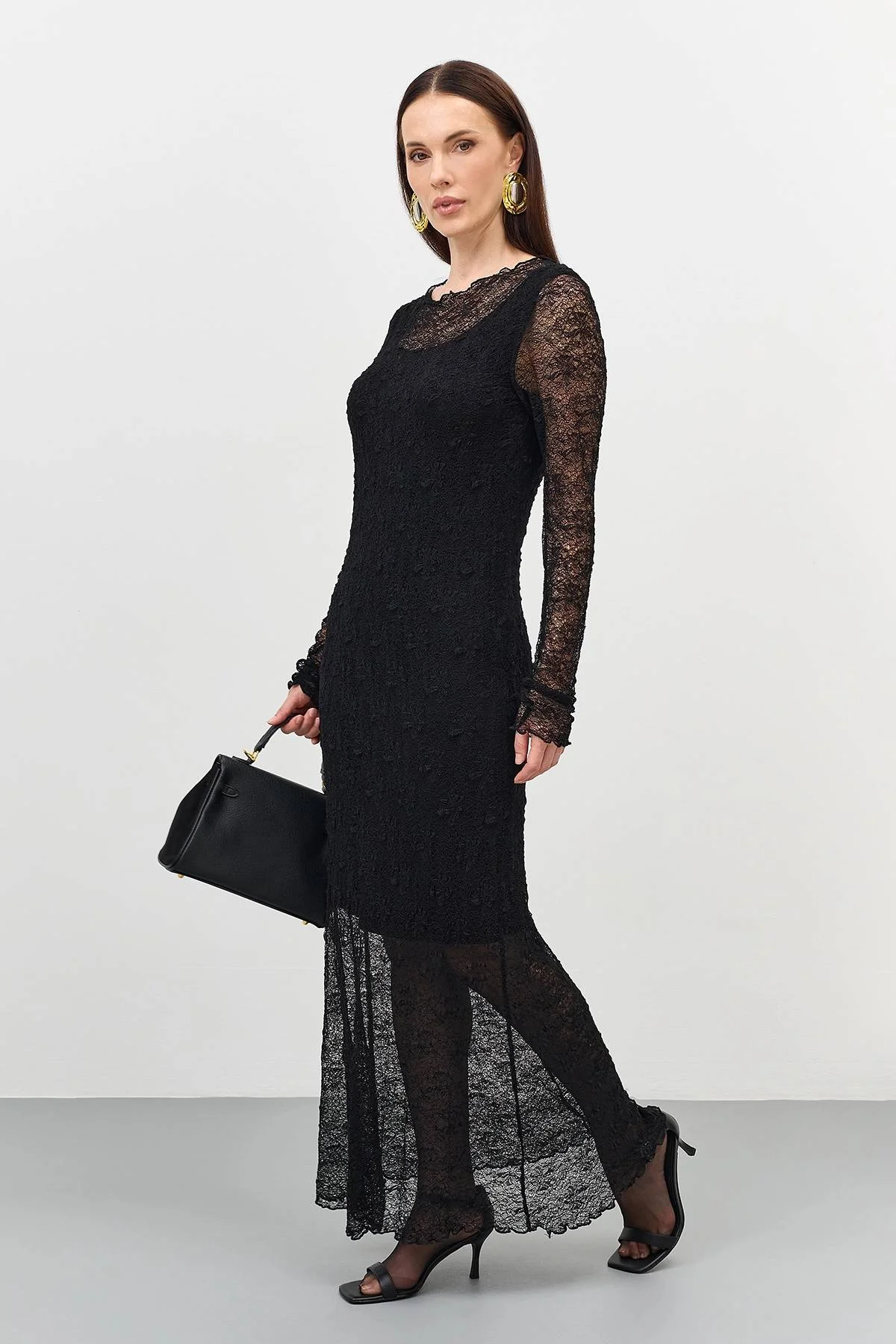 Кружевное платье макси, 42 Кружевное платье макси, 42