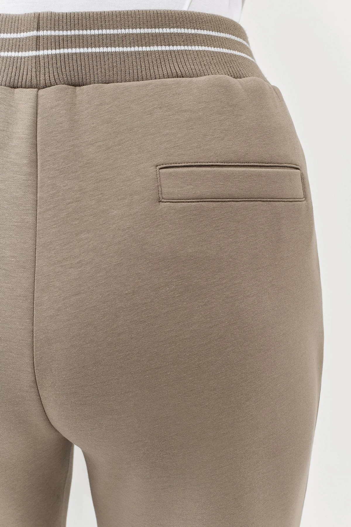 Лимитрированная серия трикотажные брюки из хлопкового джерси и ремень, 46