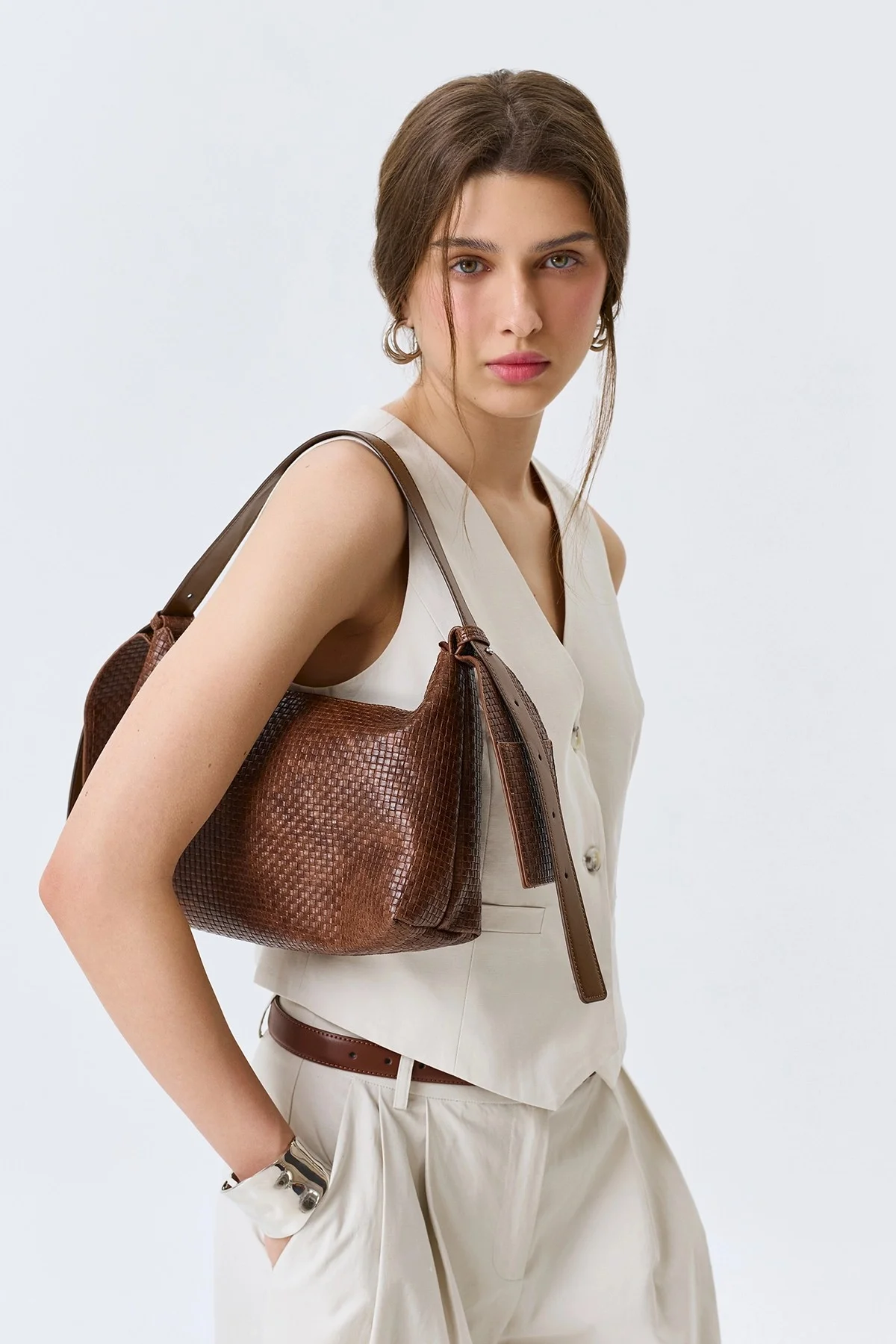 Сумка-багет из фактурной эко кожи, One