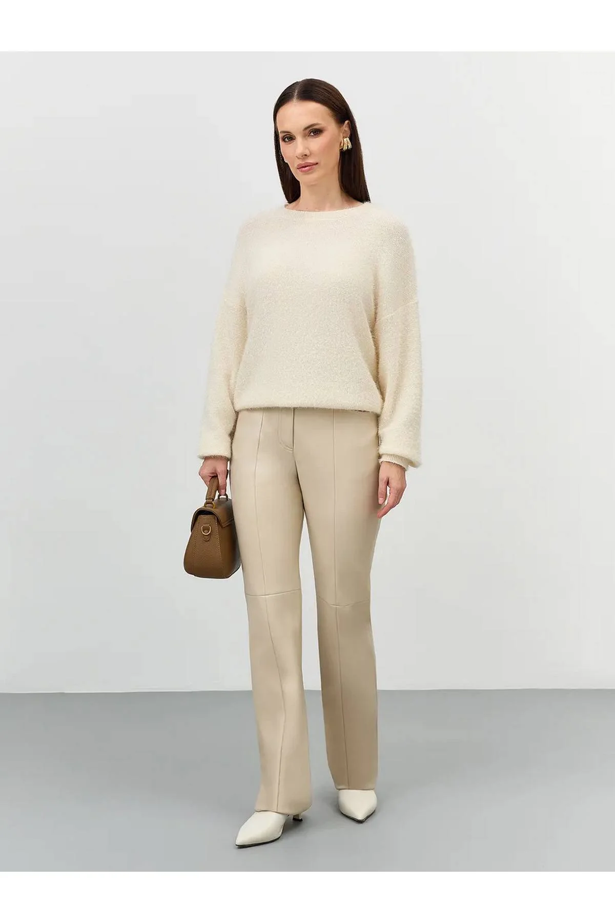 Лимитированная серия свободный пушистый джемпер из мерцающей пряжи и ремень, 40 Лимитированная серия свободный пушистый джемпер из мерцающей пряжи и ремень, 40