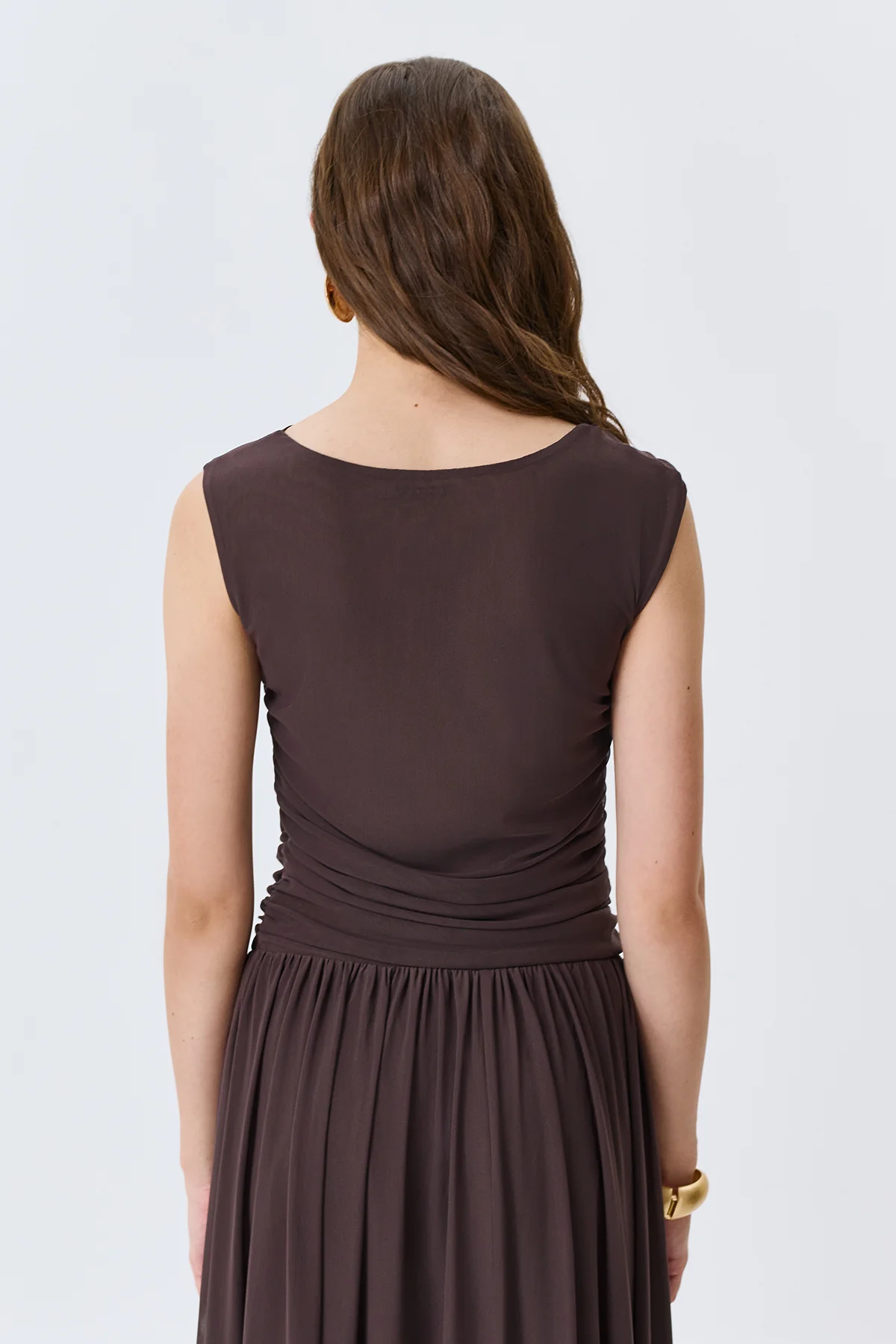 Платье с открытыми плечами, 42