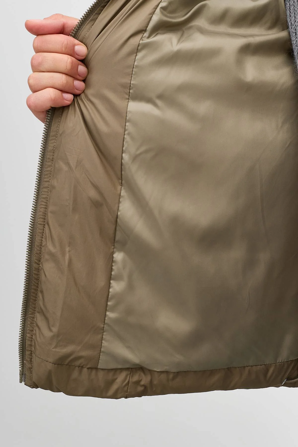 Лимитированная серия куртка с бордовым палантином , 48