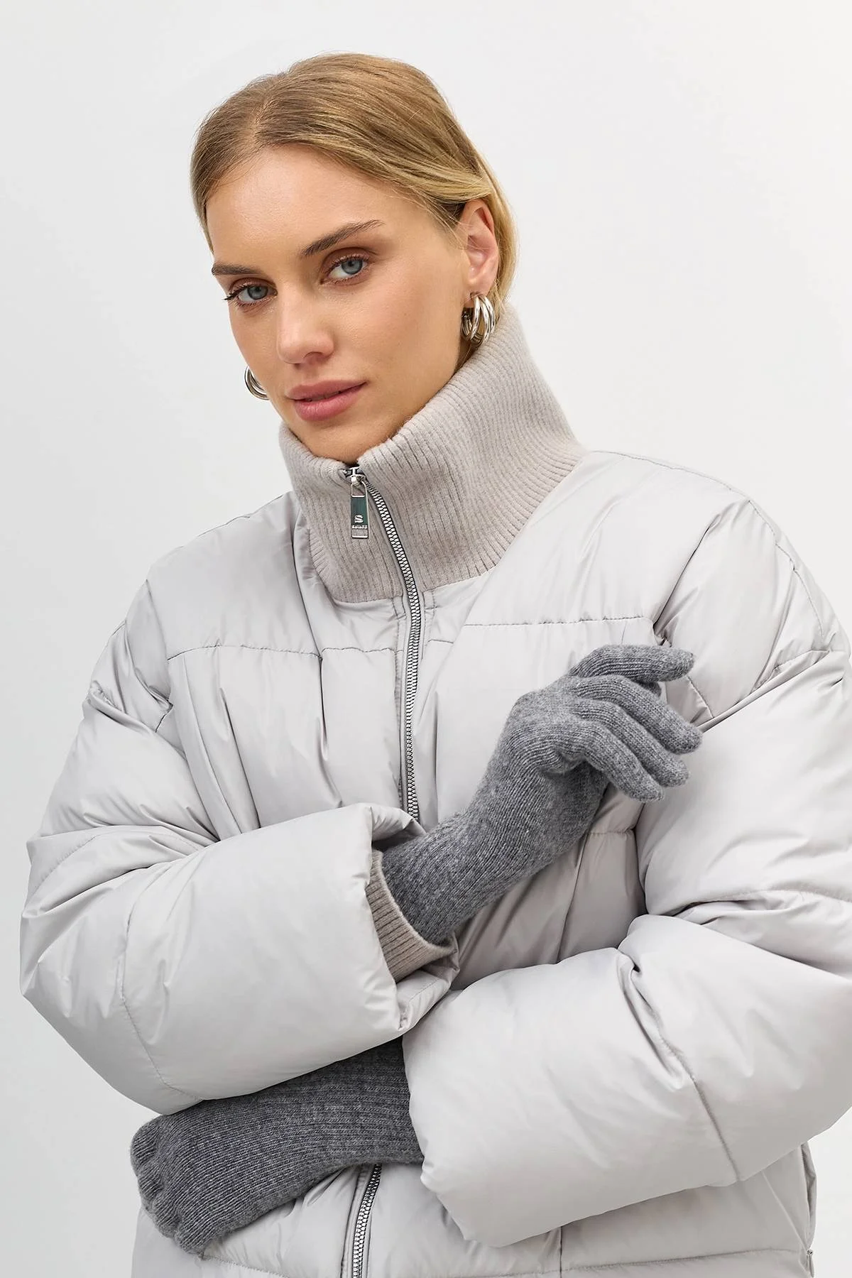 Серые удлиненные перчатки с шерстью, One