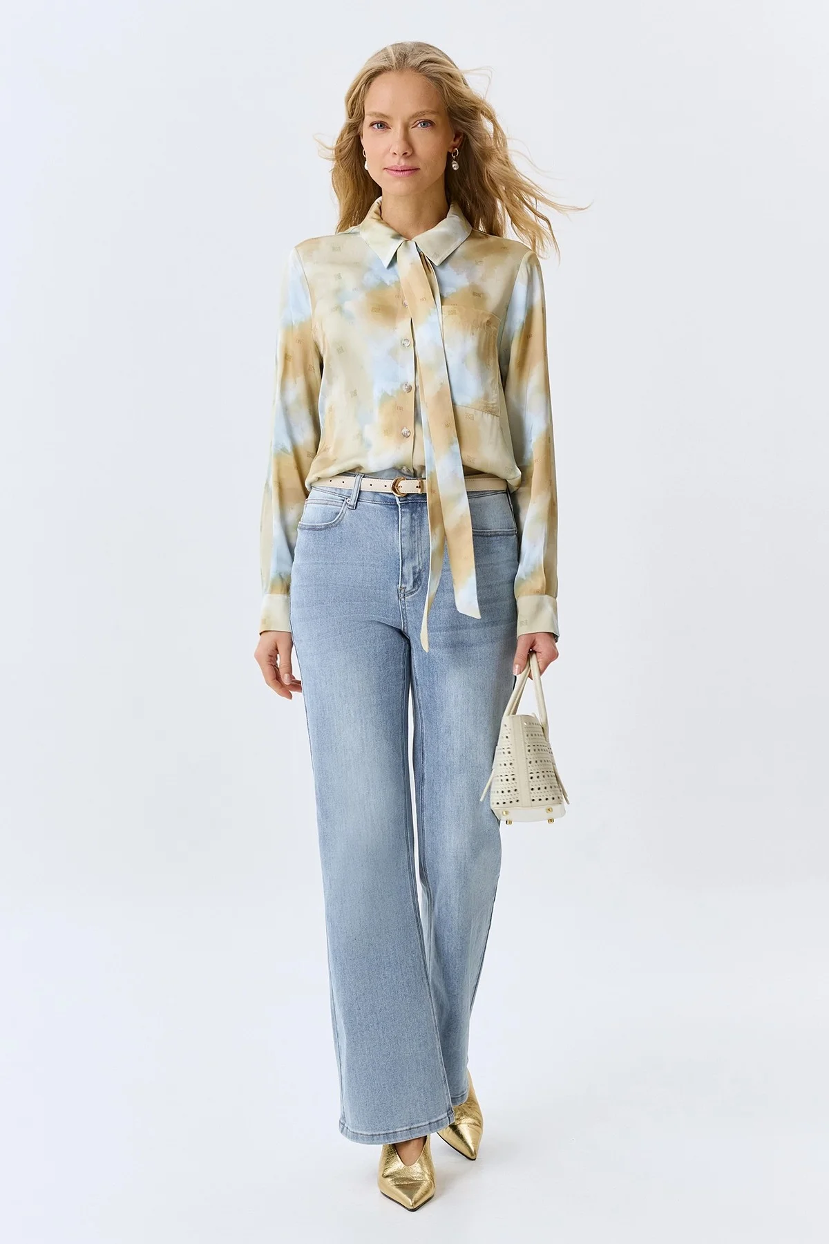 Блузка из вискозы с шарфом-твилли, 38