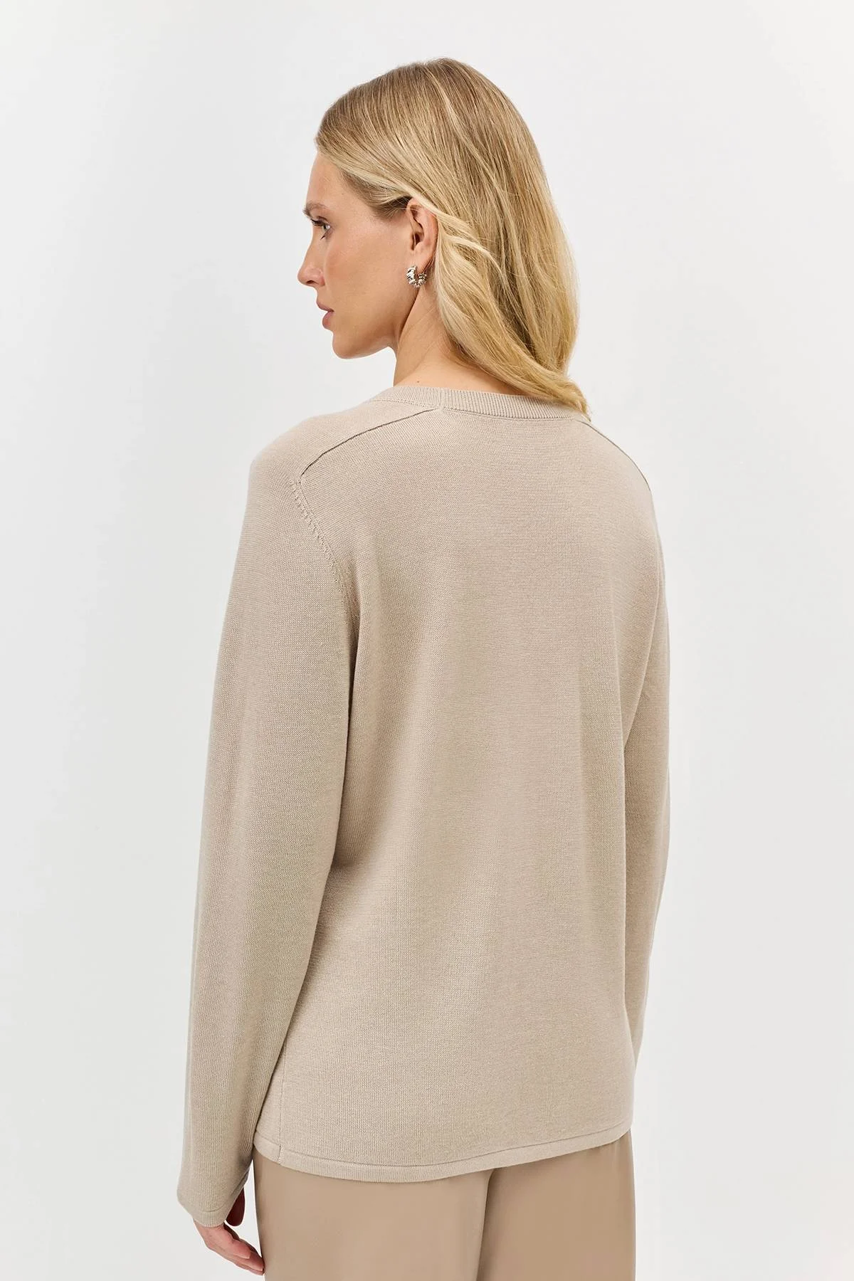 Лимитрированная серия джемпер с объёмной вышивкой и ремень, 38