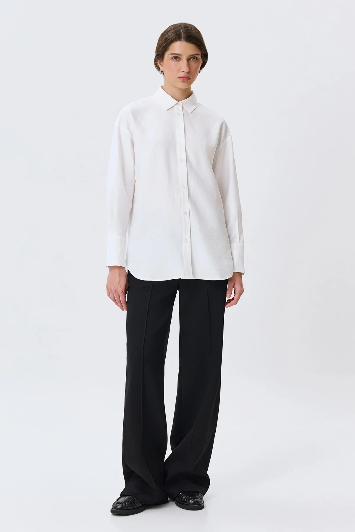 Классическая блузка из вискозы, 42