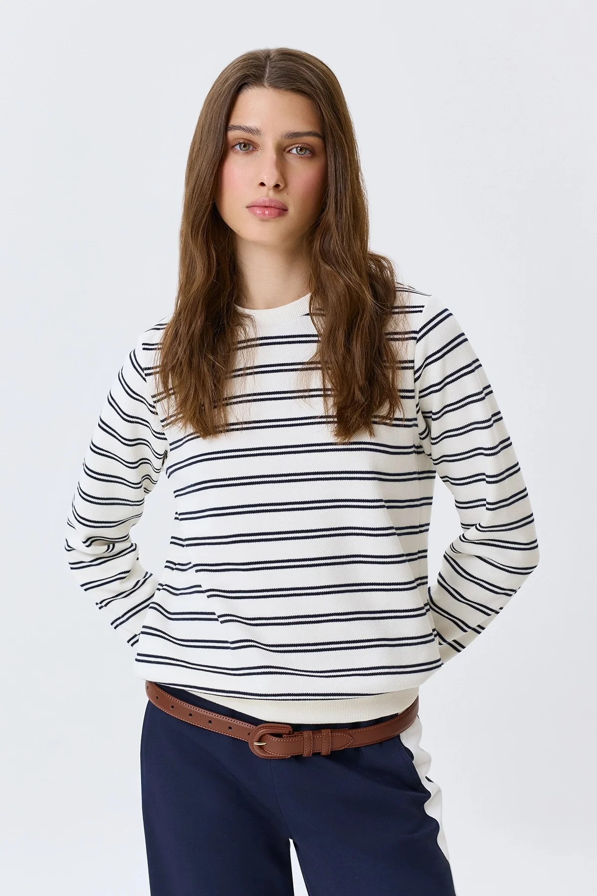 Свободный джемпер в морском стиле, 42