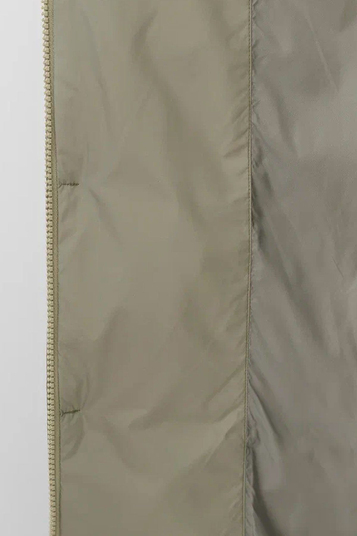 Удлиненное пальто свободного силуэта из натурального пуха в оливковом цвете, 42р