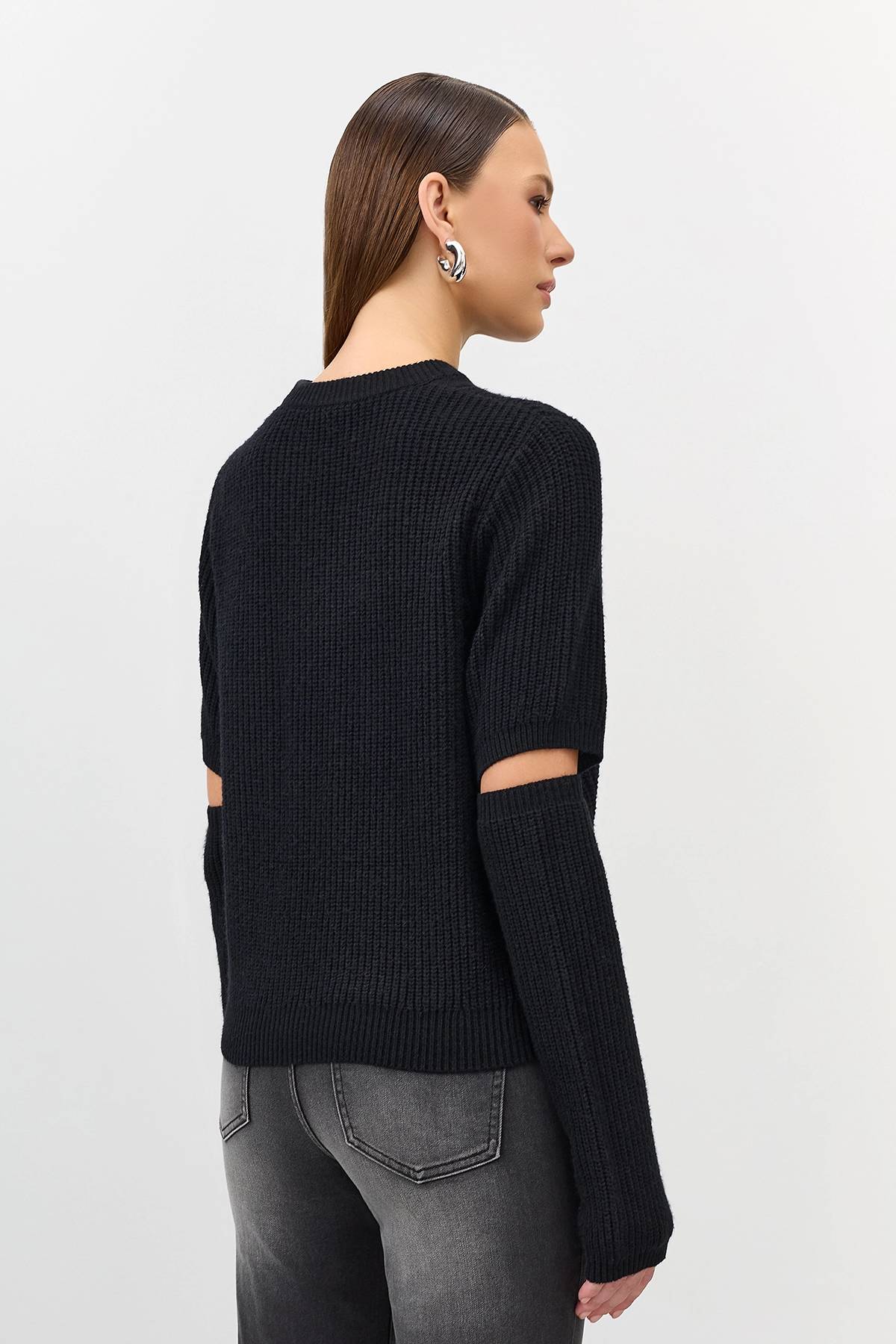 Лимитированная серия свитер со съемными рукавами и ремень, 40