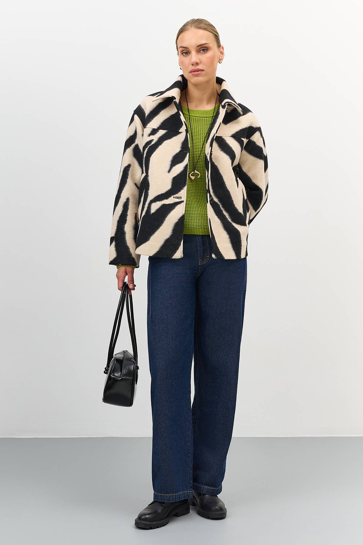 Яркий свитер из хлопка, 46