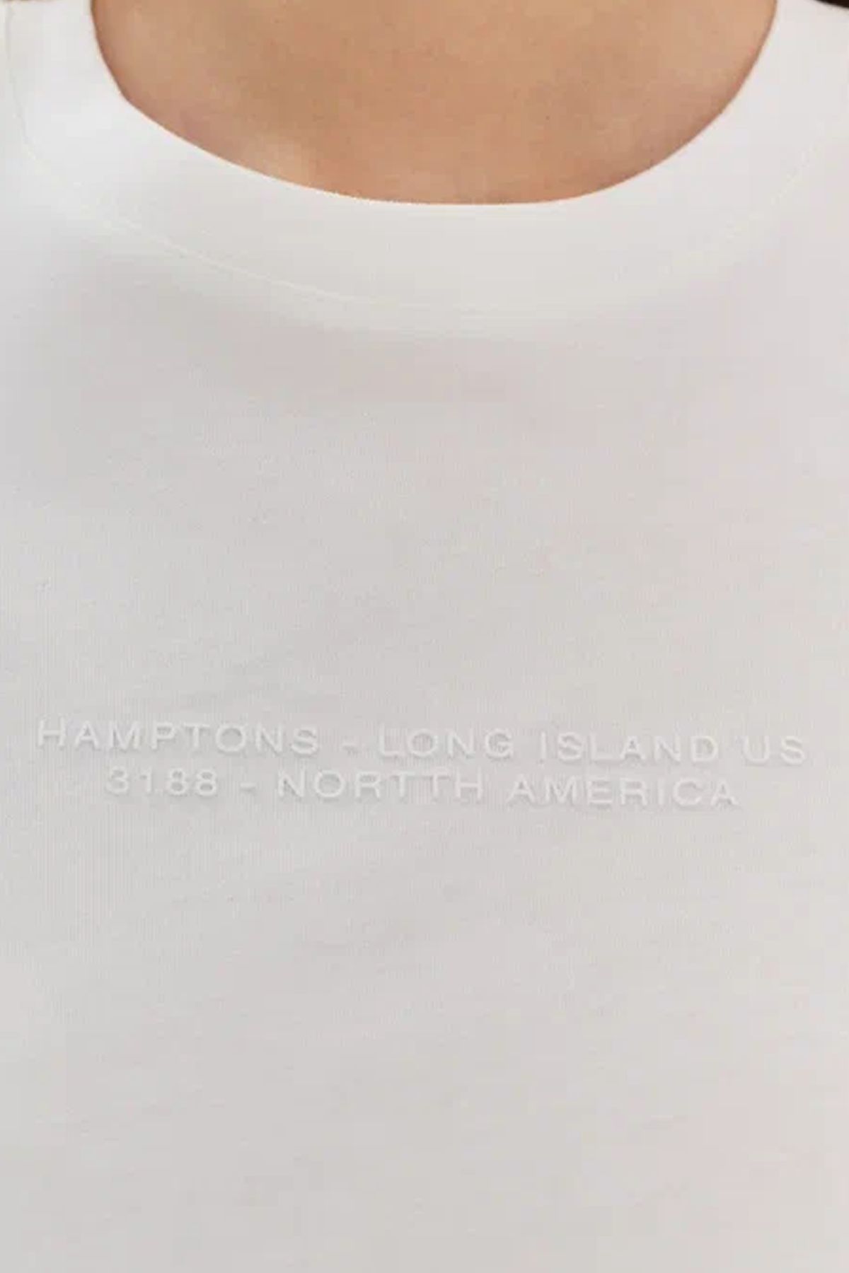 Футболка из хлопка с деликатным декором в цвет, 50р