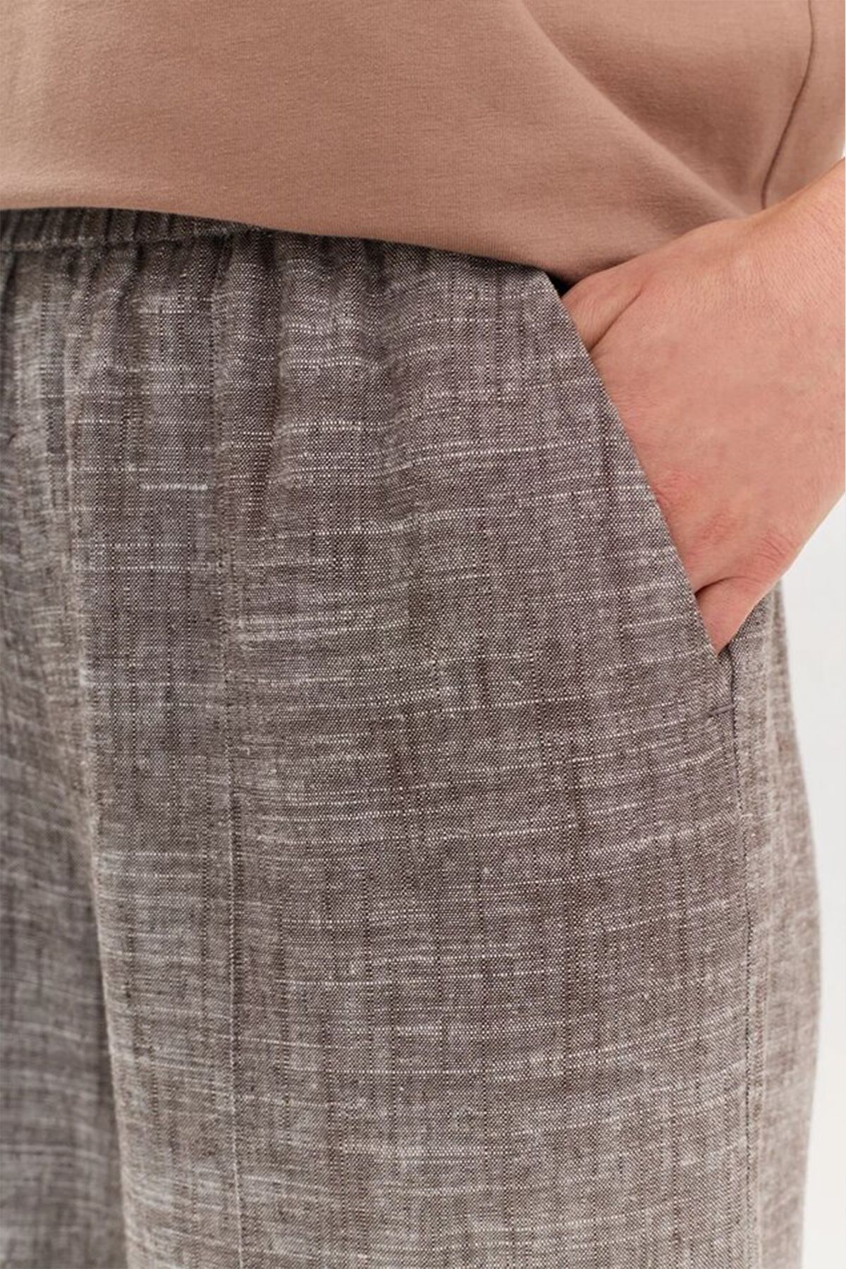 Шорты-бермуды из меланжевой ткани, 44р