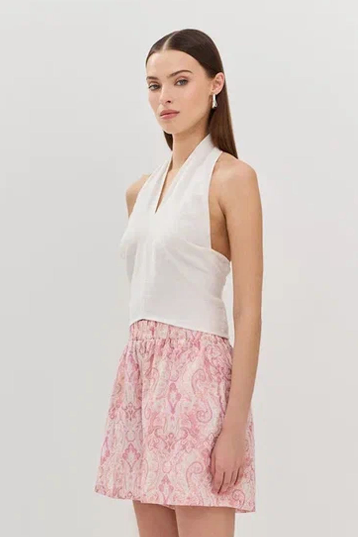 Элегантный топ с открытой спиной, 48р