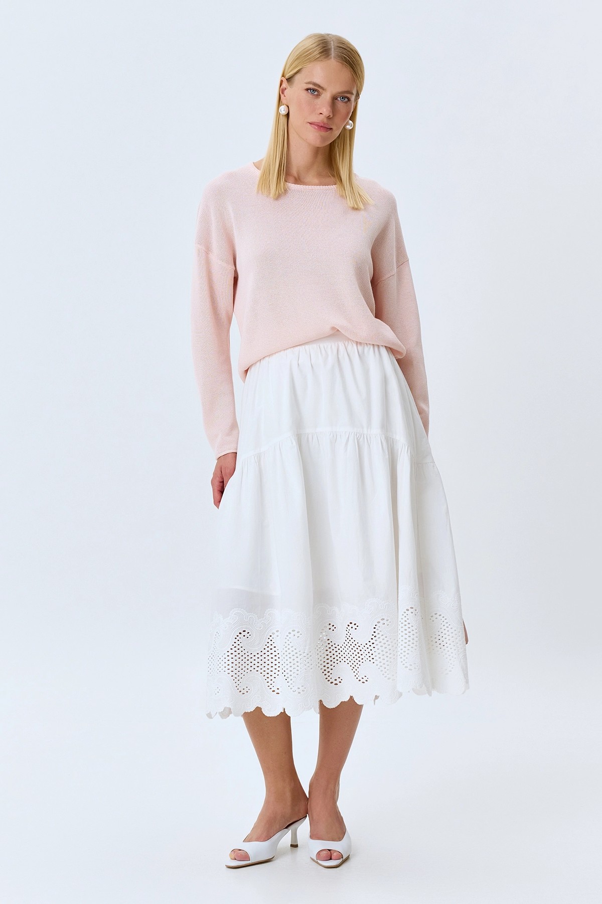 Яркий вязаный джемпер, 42