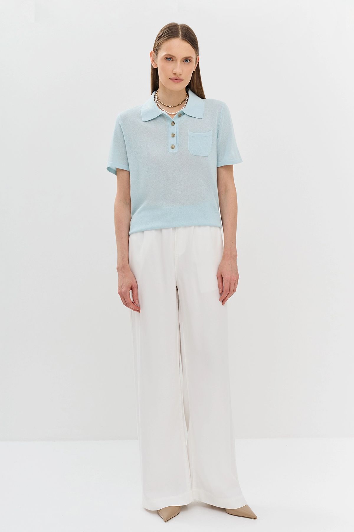 Джинсы-палаццо на резинке в белом цвете, 42р