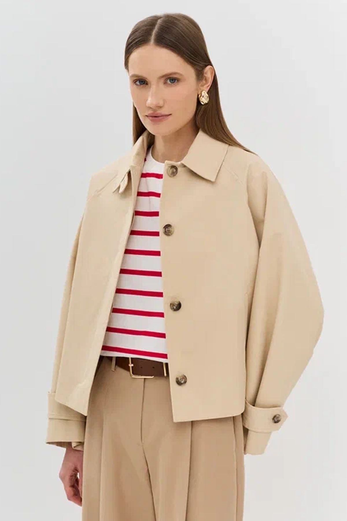 Ветровка в стиле тренча, 40р