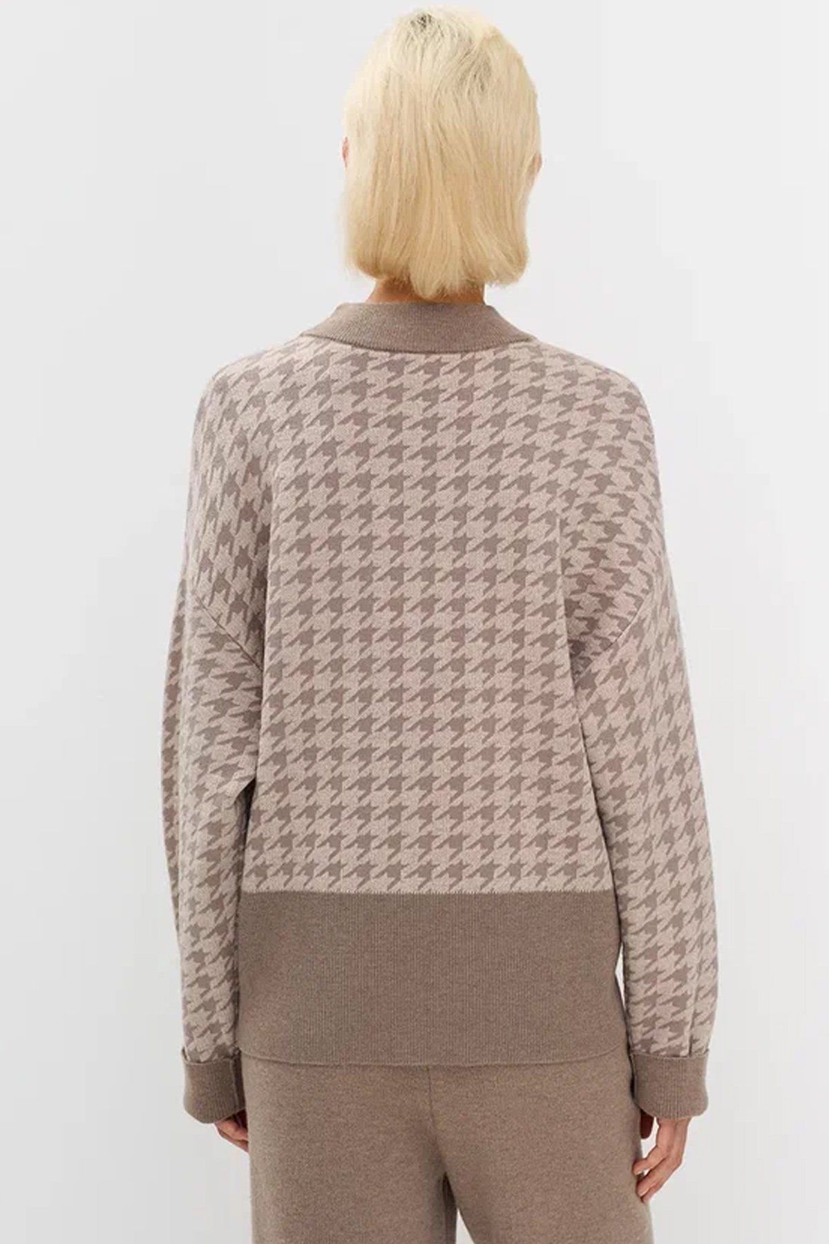 Трикотажный джемпер с принтом "гусиная лапка", 46р