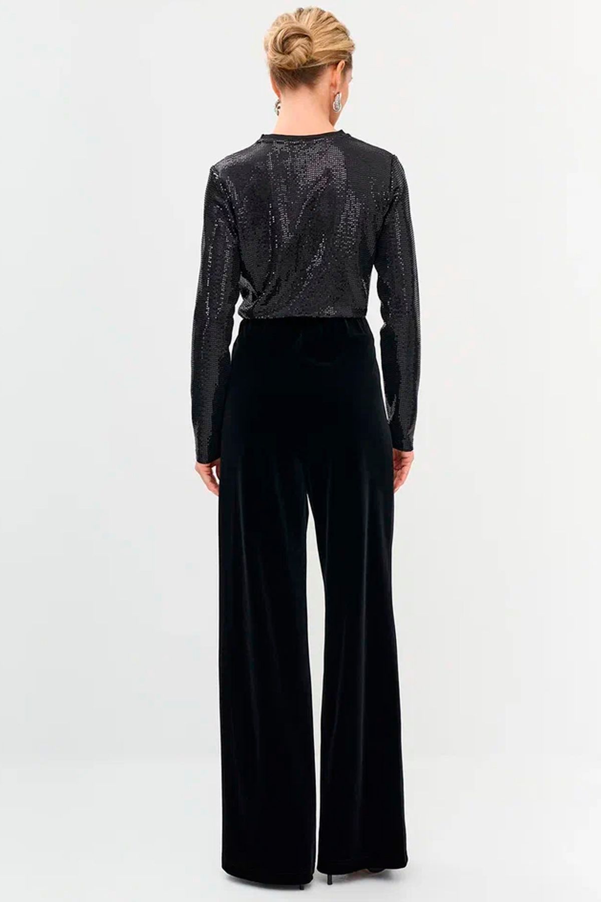 Свободные брюки из бархата со стрелками, 44р