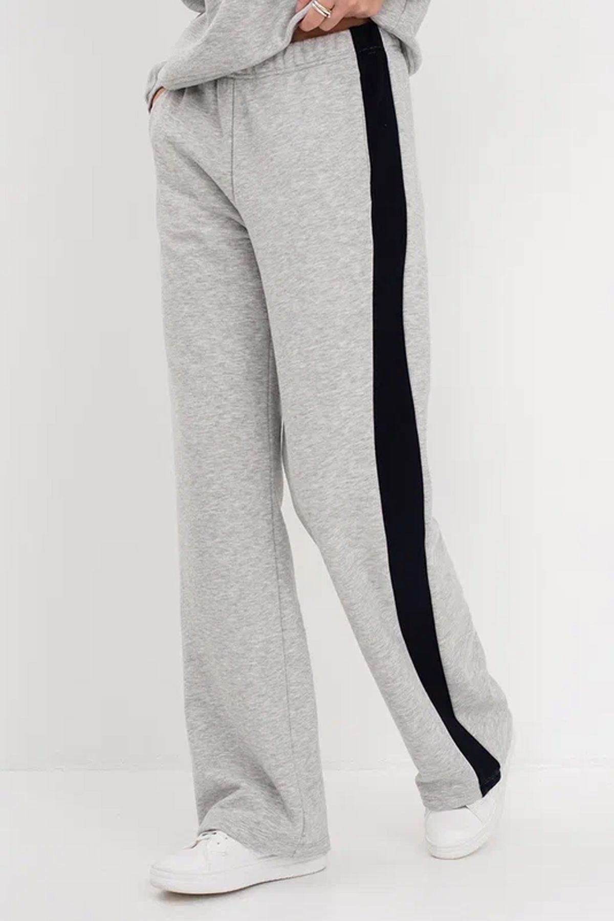 Брюки с тёмными лампасами, 44р