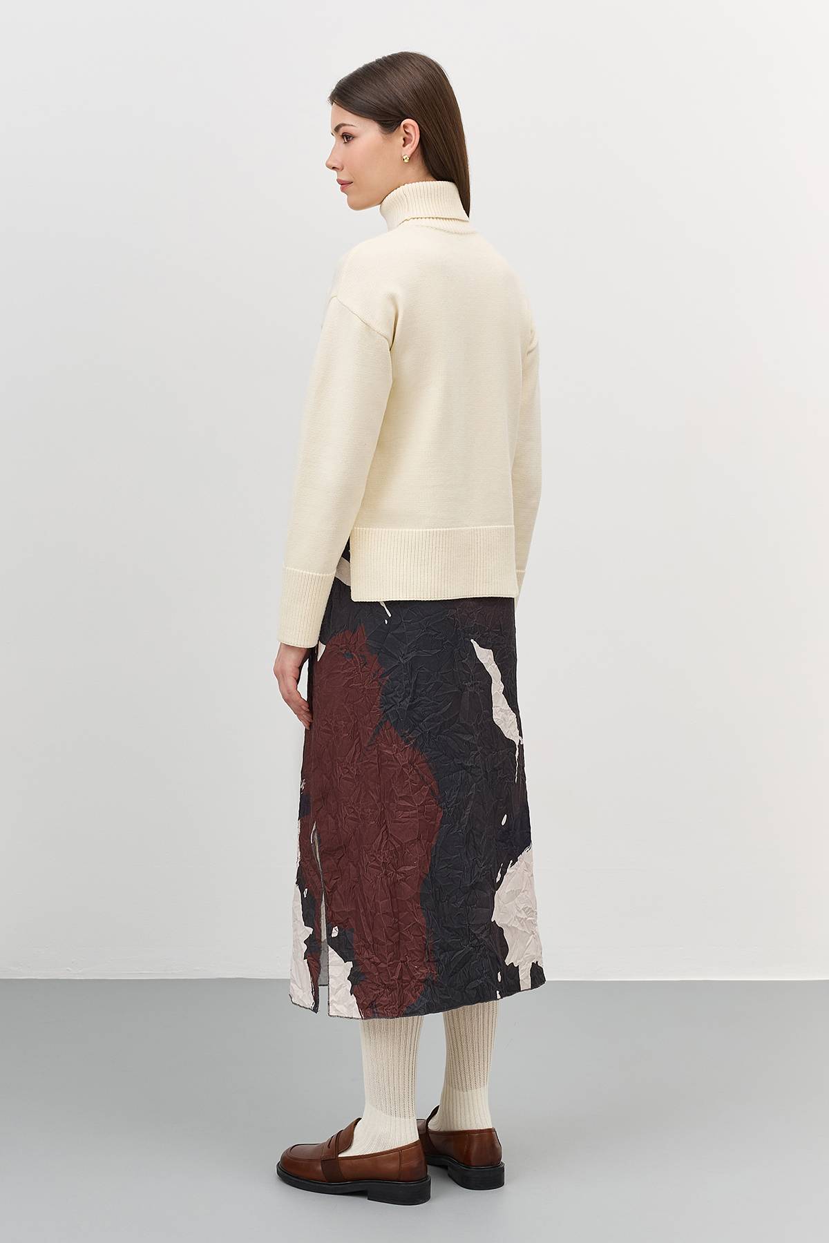 Лимитированная серия джемпер с воротником гольф и ремень, 48