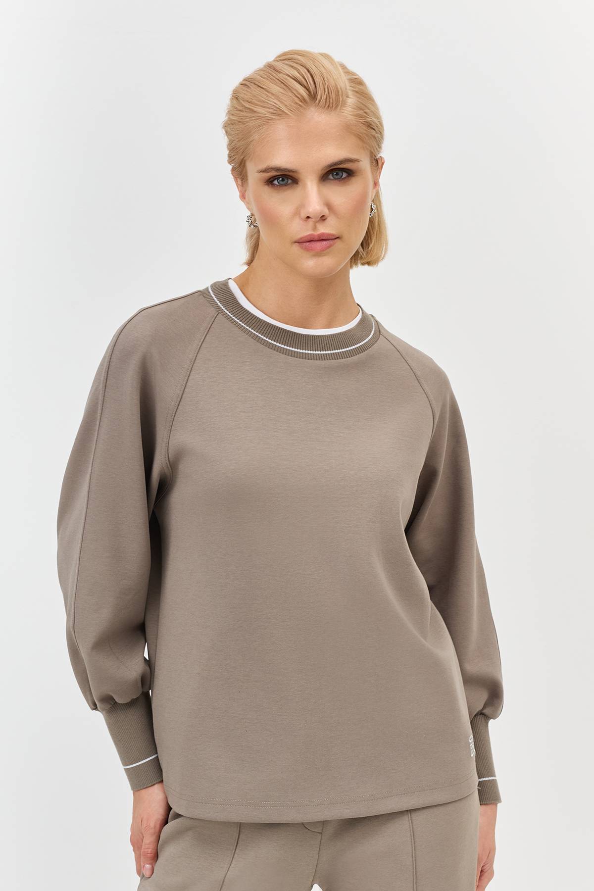 Лимитированная серия джемпер из хлопкового джерси с палантином, 46