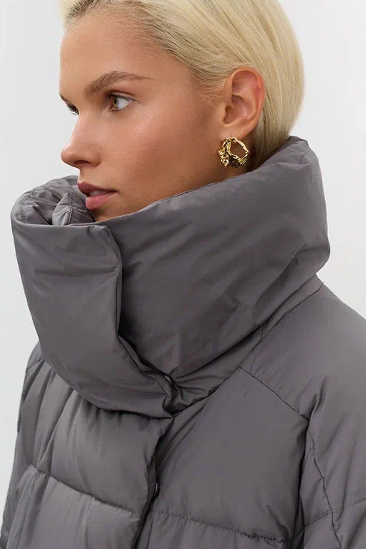 Объемное пальто с квадратной стежкой, 52р