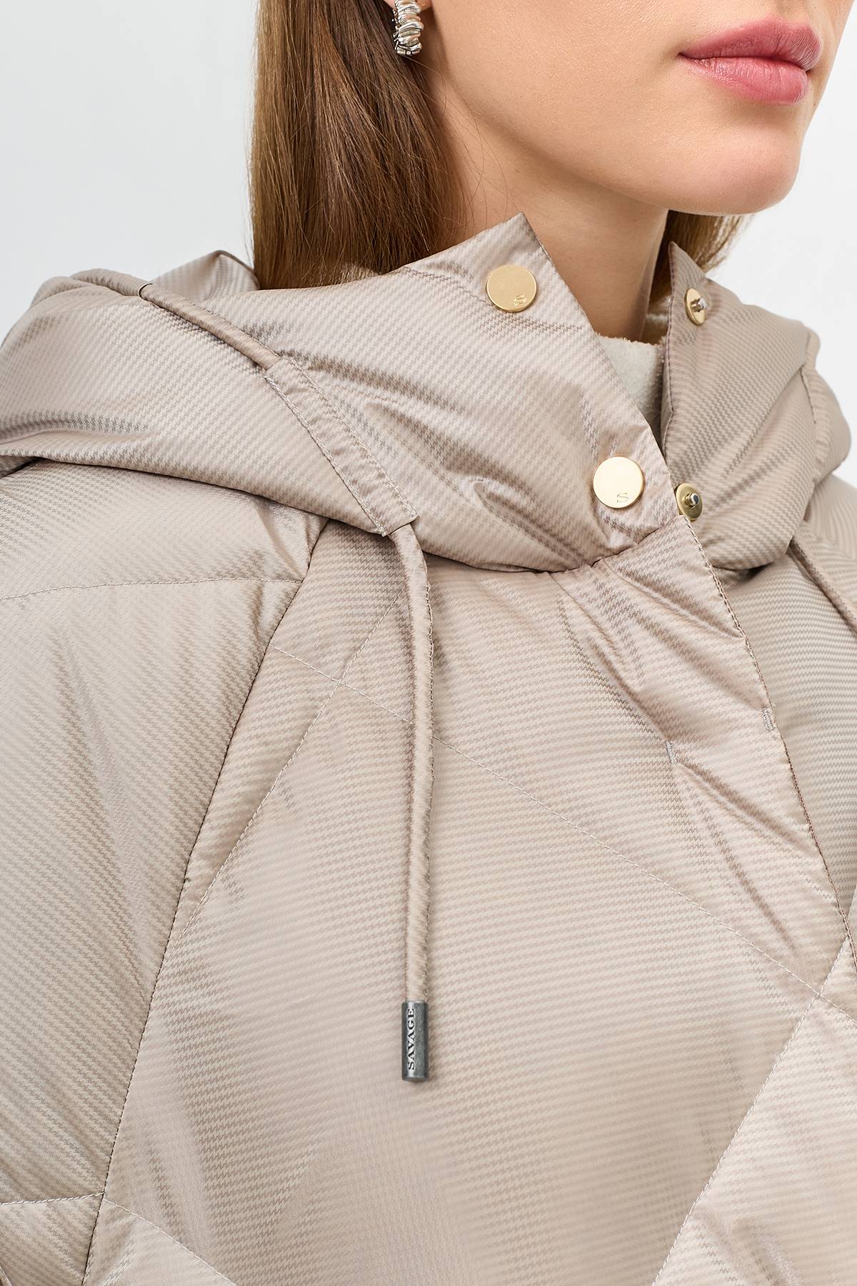 Лимитированная серия  пуховое пальто из фактурной ткани и палантин, 44